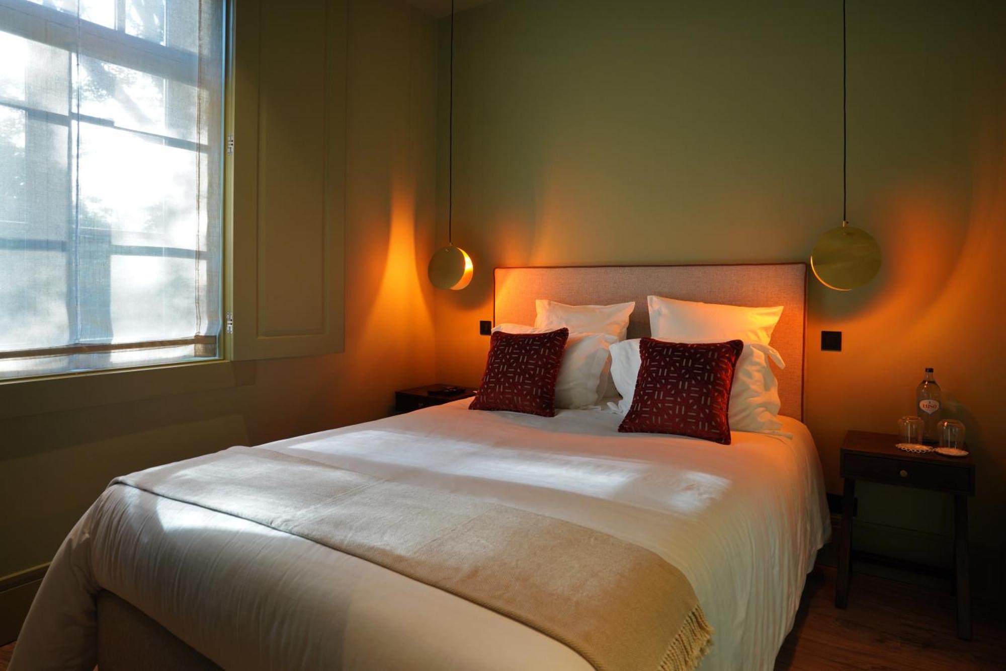 The Grove Houses Guimaraes Room photo